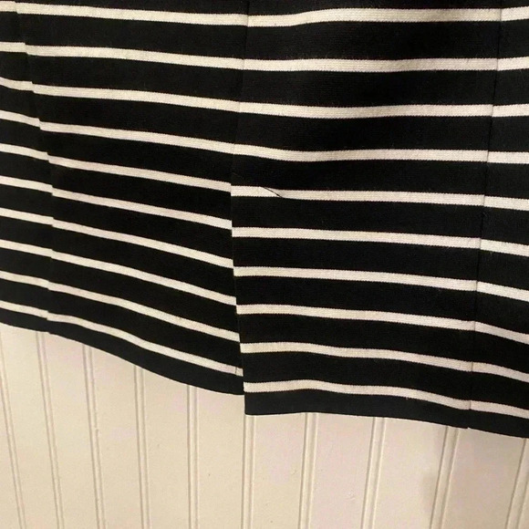 Michael Kors striped pencil skirt - Picture 6 of 6